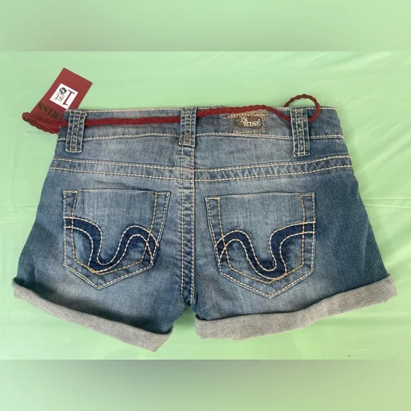 LOW RISE 1st KISS Floral Denim Women's Shorts SIZE 0 JUNIORS NWT - Picture 14 of 15